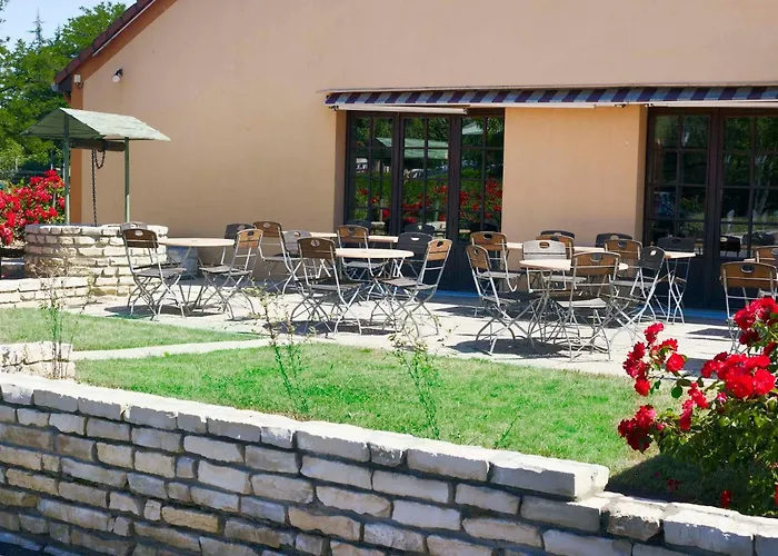 Hôtel accueillant les animaux: Kyriad Direct Roanne Hôtel